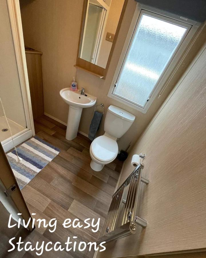 Living Easy Staycations At Tattershall Lakes Exteriör bild
