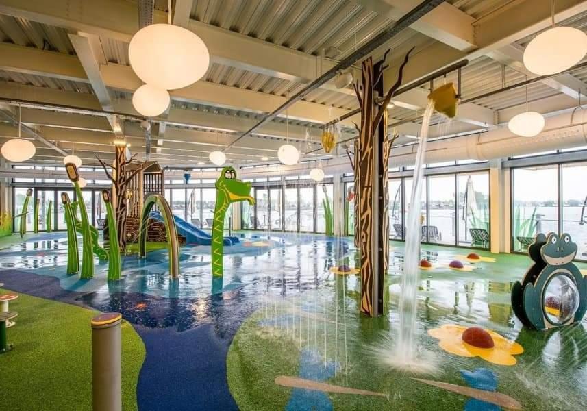 Living Easy Staycations At Tattershall Lakes Exteriör bild